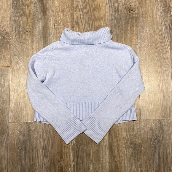 Aritzia Babaton baby blue turtleneck - Picture 5 of 5